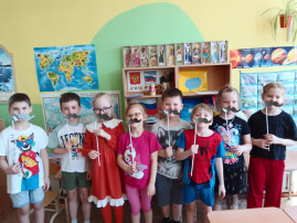 День смеха День смеха.